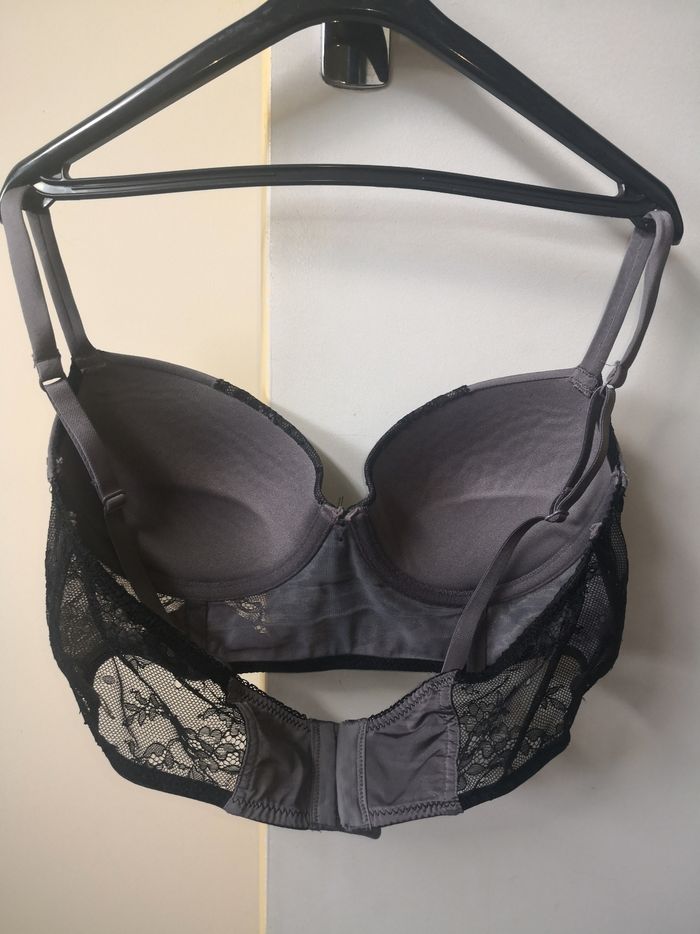 Soutien gorge noir gris - photo numéro 2