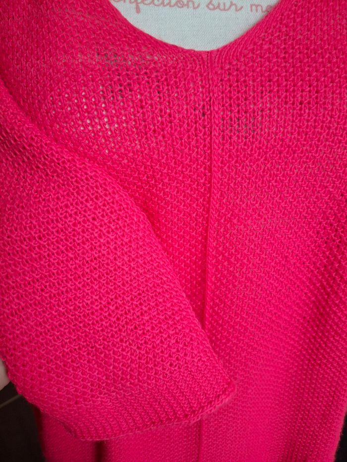 Pull fin rose flashy mailles nid d'abeilles neuf - photo numéro 2