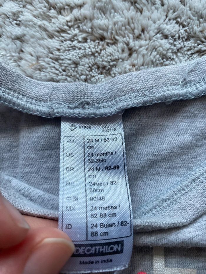 T shirt Decathlon 24 mois - photo numéro 3