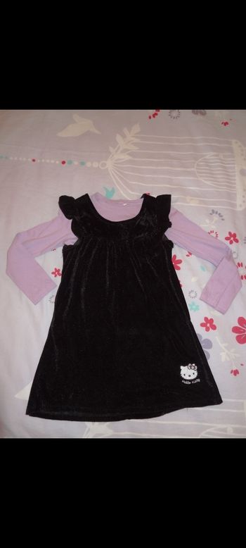 Robe Hello Kitty et t-shirt T 5-6 ans