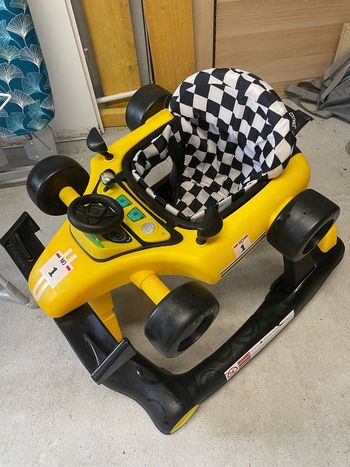 Trotteur bébé 4 en 1