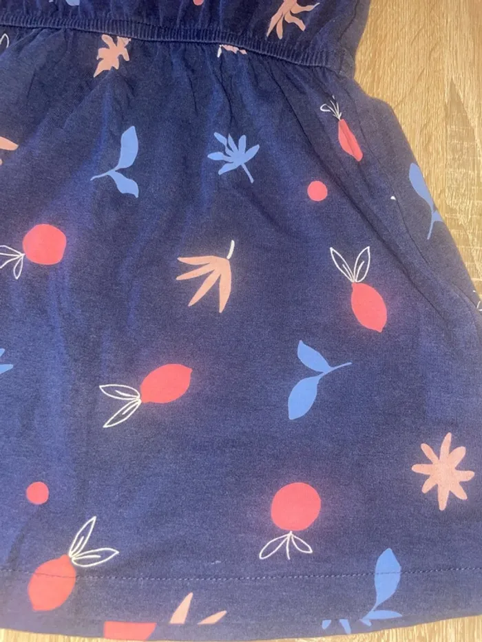 Robe sans manche - photo numéro 3