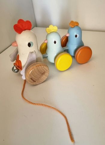 Poules et poussin à promener Janod