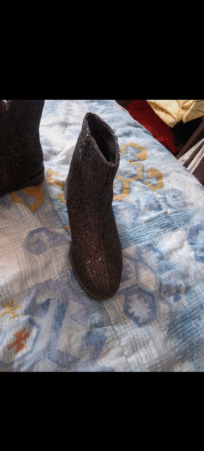 Belles bottines taille 39 - photo numéro 2