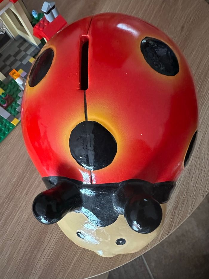 Tirelire coccinelle - photo numéro 2