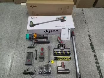 Aspirateur Dyson v15s