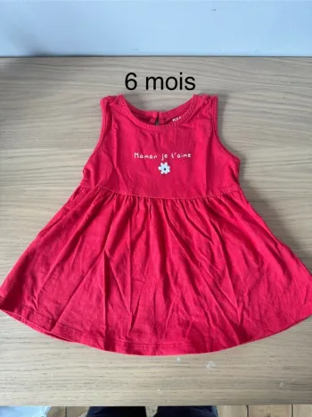Robe sans manches
