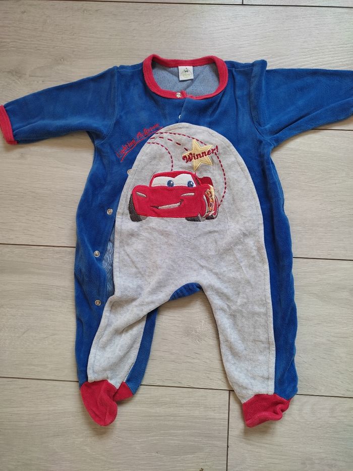 Gros lot 9 mois hiver 35 pièces - photo numéro 8