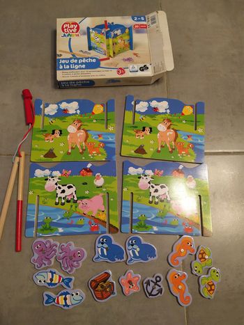 Jeu en bois de pêche à la ligne aimanté