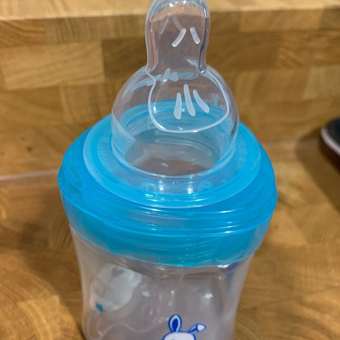 Biberon 150ml Dodie avec tétine (neufs) - photo numéro 3
