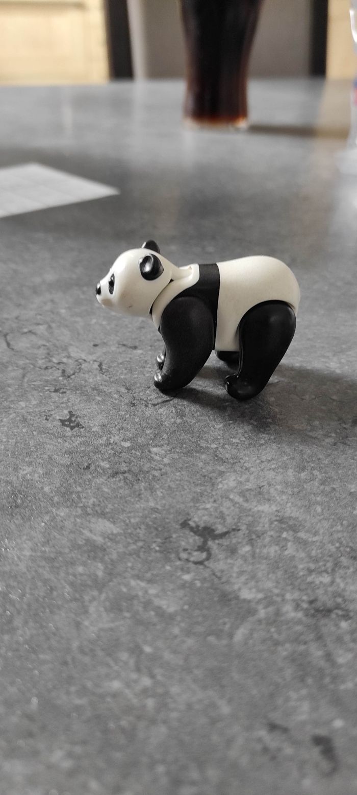(B25) Playmobil panda noir et blanc adulte - photo numéro 2