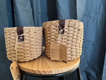 Lot de 2 panières en osier