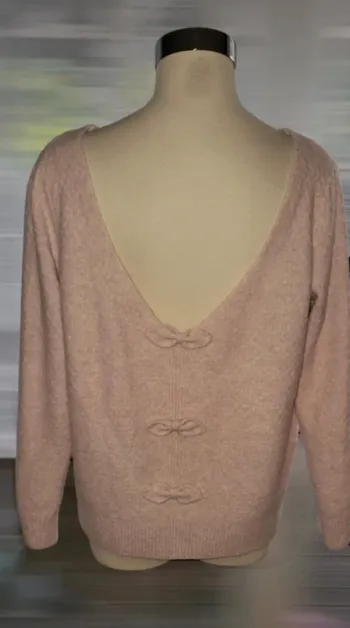 Magnifique pull col V 38