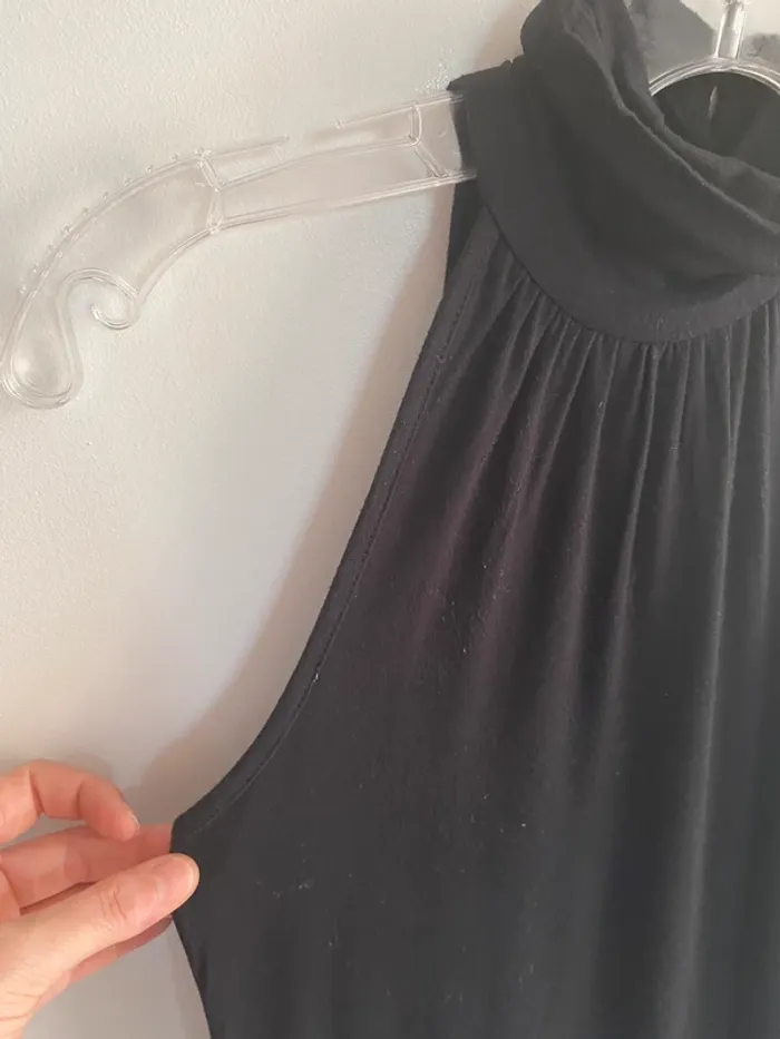 Débardeur à col no excuse noir boutons strasse à la nuque - photo numéro 3