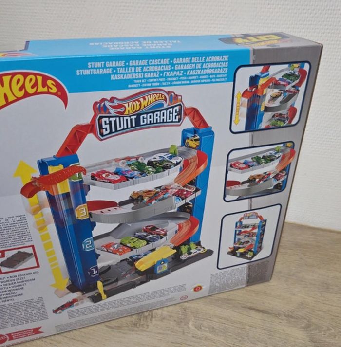Stunt Garage Hot Wheels Neuf - photo numéro 3