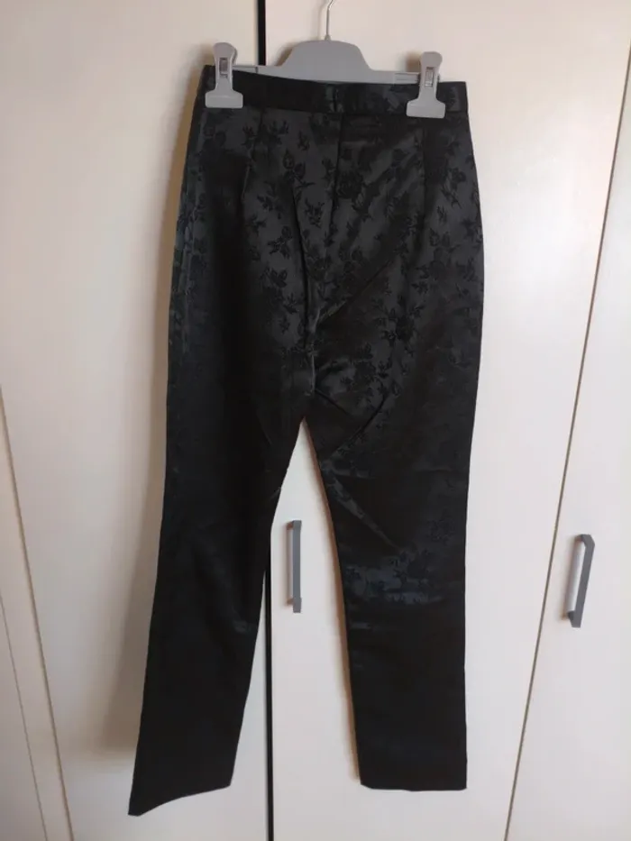 Pantalon noir - photo numéro 6
