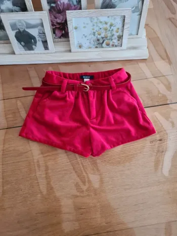 Short velour rouge 4ans