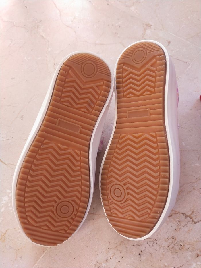 Baskets basses kickers P.29 - photo numéro 4