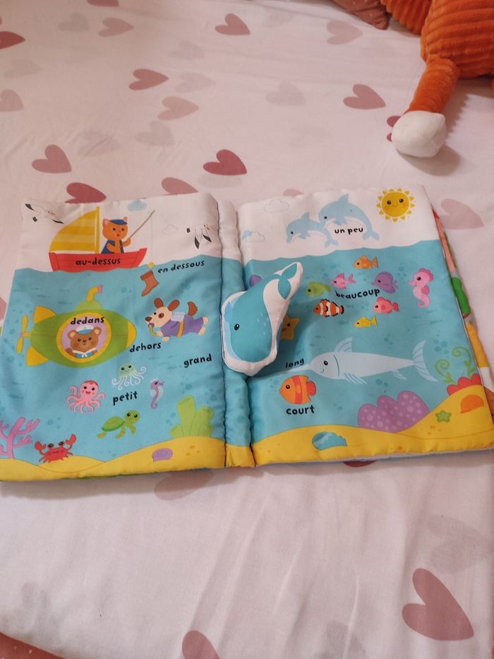 Grand livre en tissus "Mes petites activités animées... Sur l'eau" - photo numéro 5