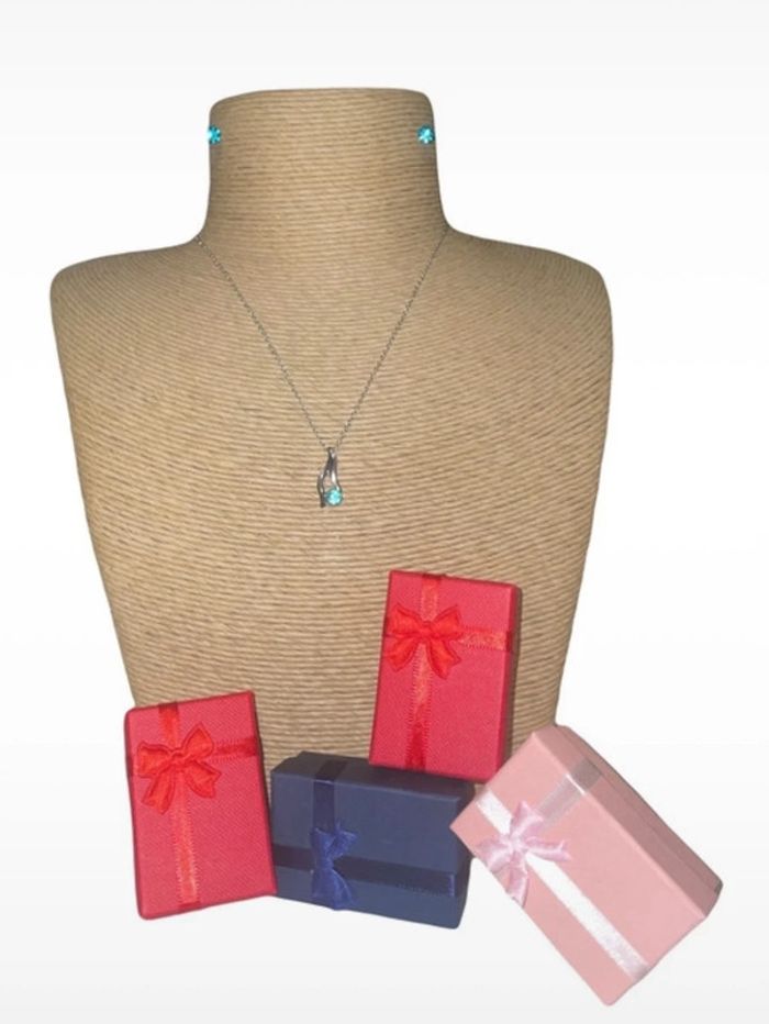 🌸 Parure de bijoux. 🌸 Neuf. Boucles d’oreilles. Collier et pendentif. - photo numéro 10