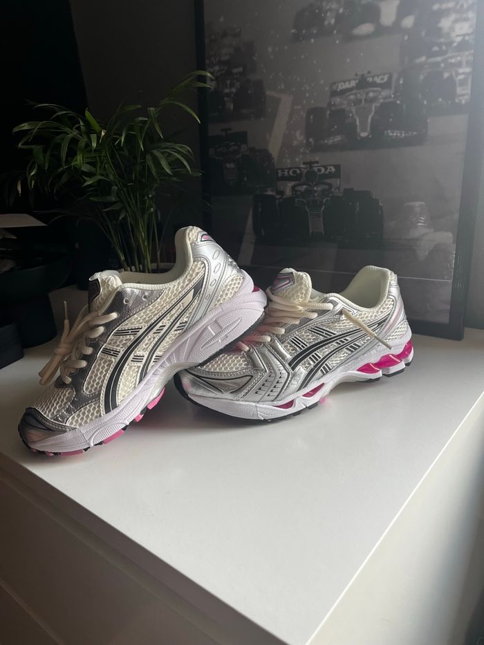Asics gel Kayano 14 rose