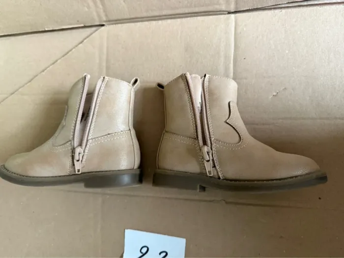 Bottine taille 23 - photo numéro 5