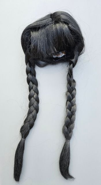 Perruque enfant Mercredi Addams 6 ans et +