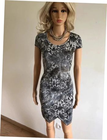 Robe imprimée python neuve à manches courtes Morgan taille S (valeur 59€)
