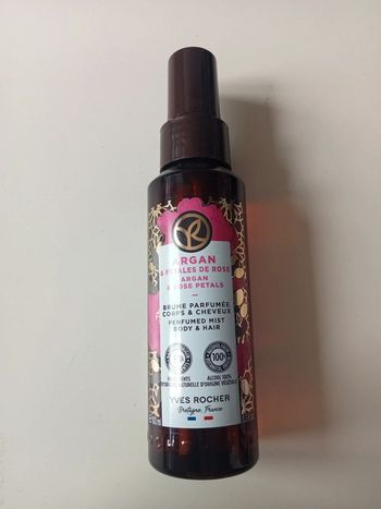 brume parfumée corps et cheveux yves rocher neuve