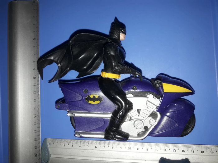 Batman moto figurine kenner - photo numéro 3