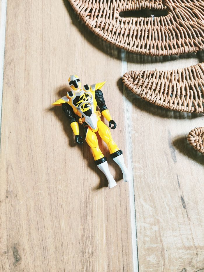 🙅 Power rangers ninja steel figurine articulée Maître Ninja jaune marque bandai