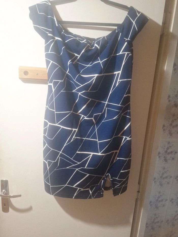 # robe bleue