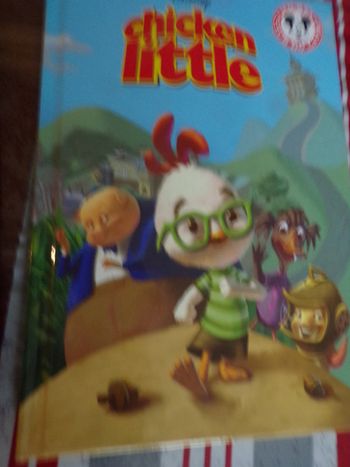 Livre Chicken little Disney Mickey club du livre