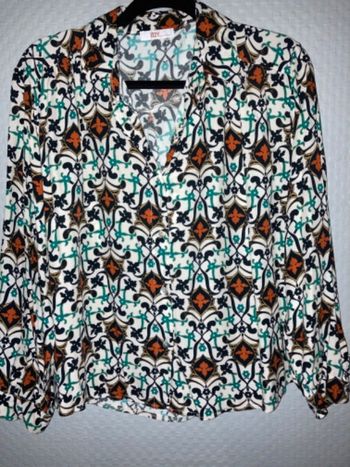 Blouse noire vert et blanc