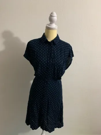 Robe chemise bleu marine à pois blancs – Cache Cache - Taille M