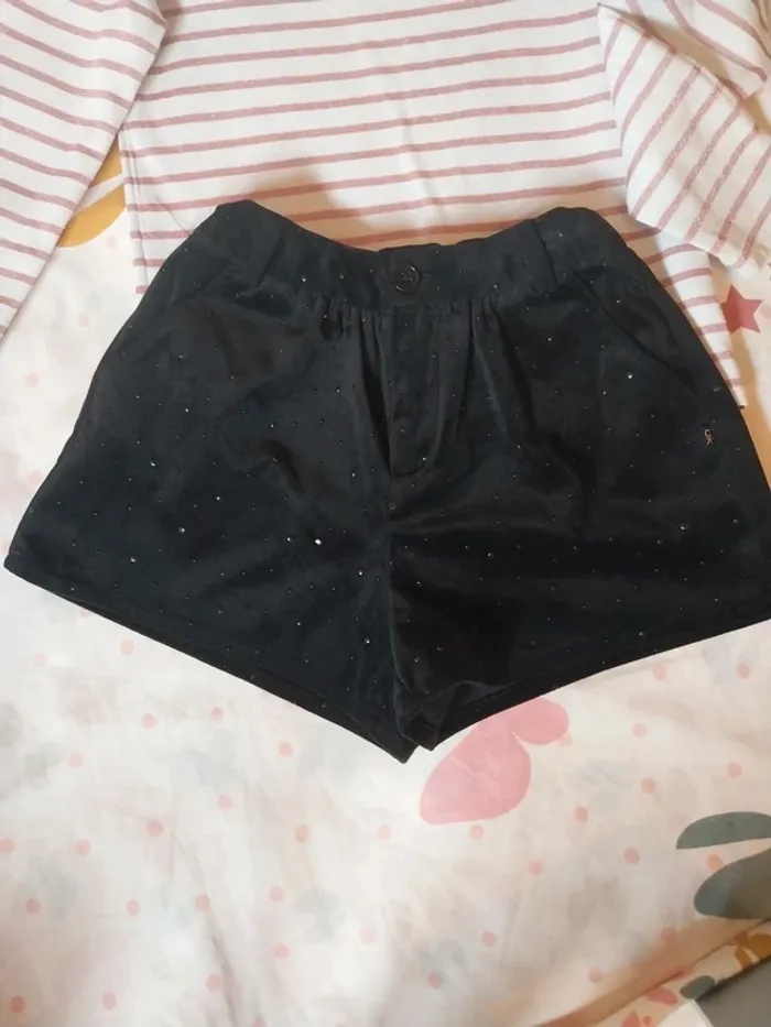 Short 9ans " Okaidi " - photo numéro 3