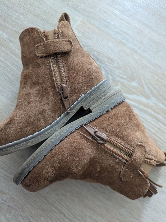 Vend chaussure bébé fille - photo numéro 3