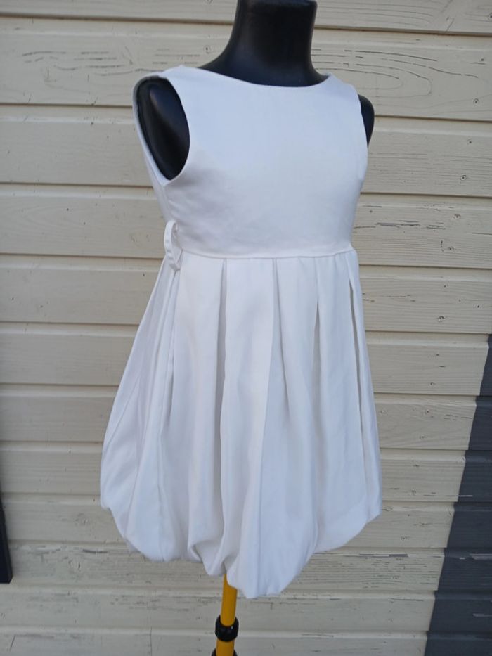 robe chic, taille 4/5 ans - photo numéro 3