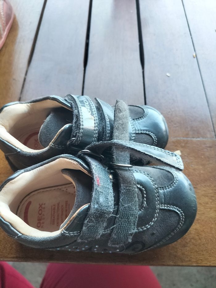 Chaussures T22 - photo numéro 2