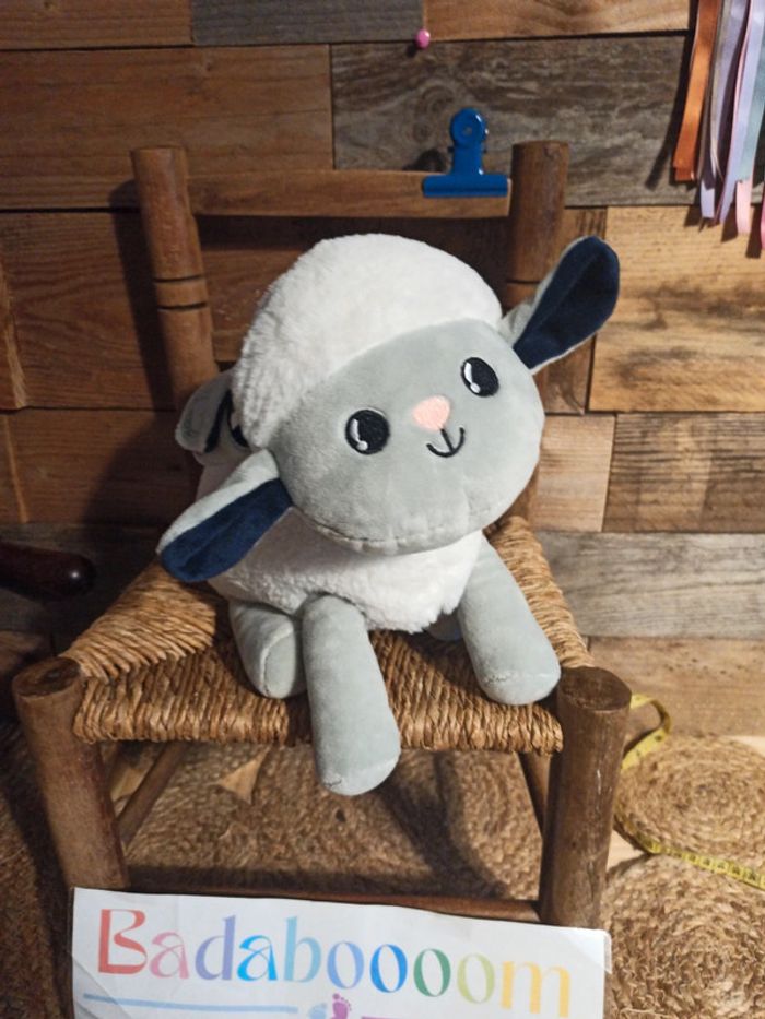 Peluche mouton Milo pabobo bruits blancs tbe - photo numéro 2