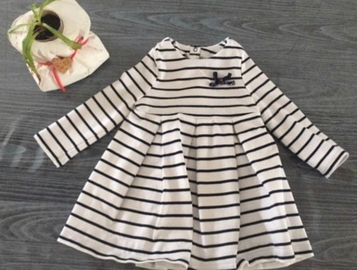 Robe sergent major 12 mois tbe taille petit