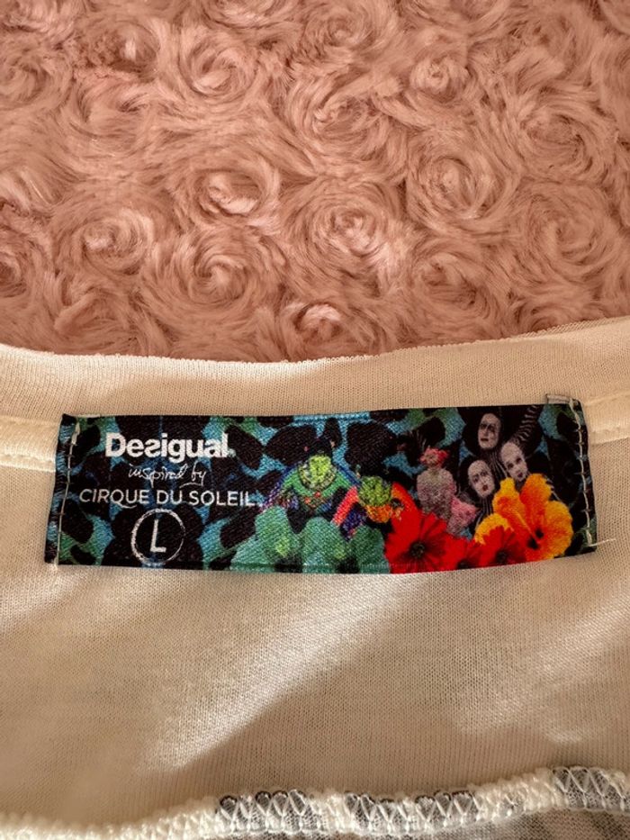 T-shirt desigual vert cirque du soleil en très bon état Taille L - photo numéro 5