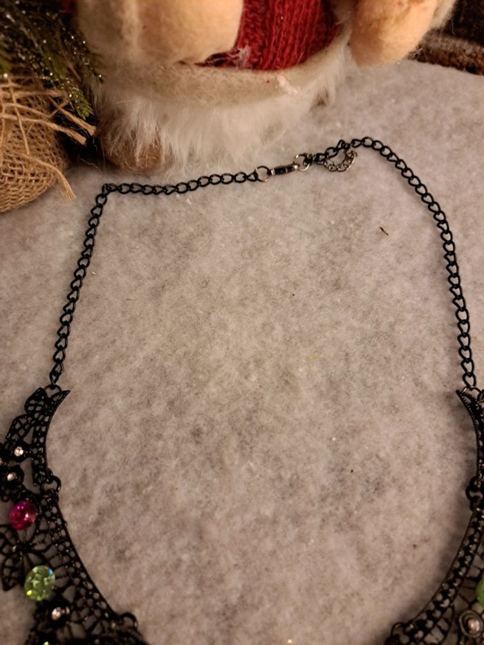 Collier gothique noir strass multicolore - photo numéro 6