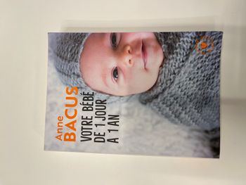 Livre Votre bébé de 1 jour à 1 an