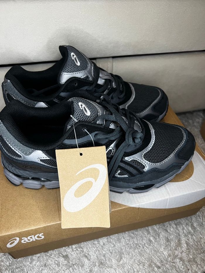 Asics noir - photo numéro 2