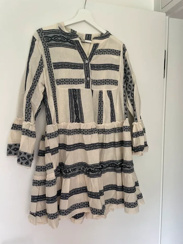 Robe TU