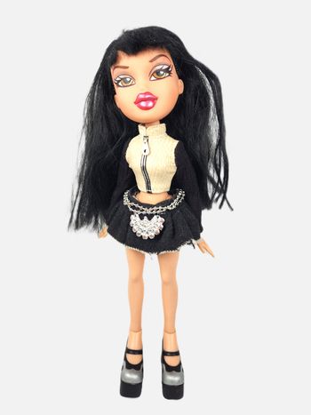 Poupée Bratz Jade 2001 Tenue mode et accessoires