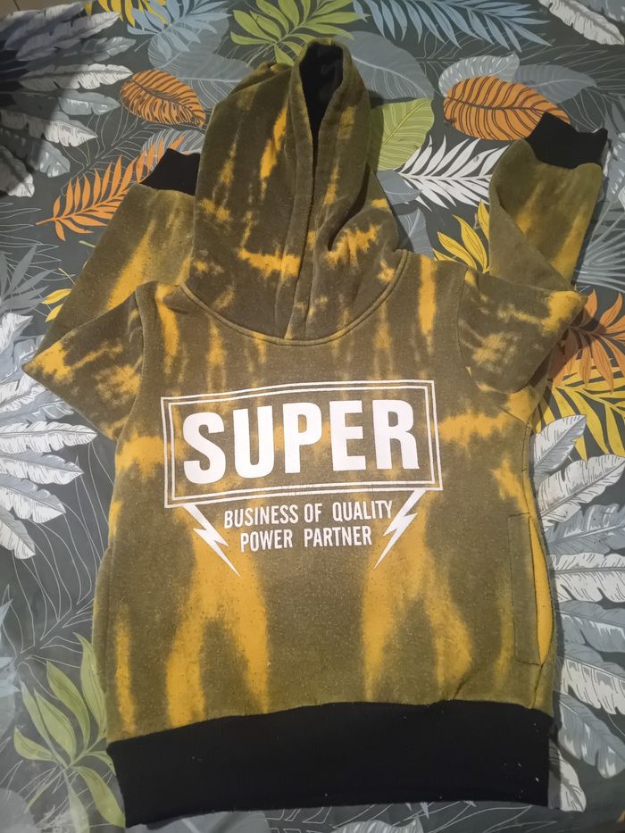 Sweat à capuche garçon FREEBOY – Taille 4 ans