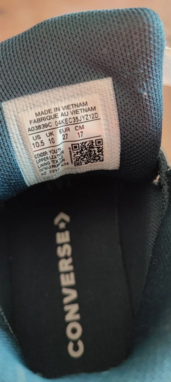 Baskets montantes Converses T27 - photo numéro 4