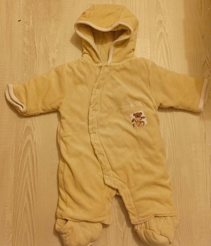 Combinaison Kiabi bébé 1 mois